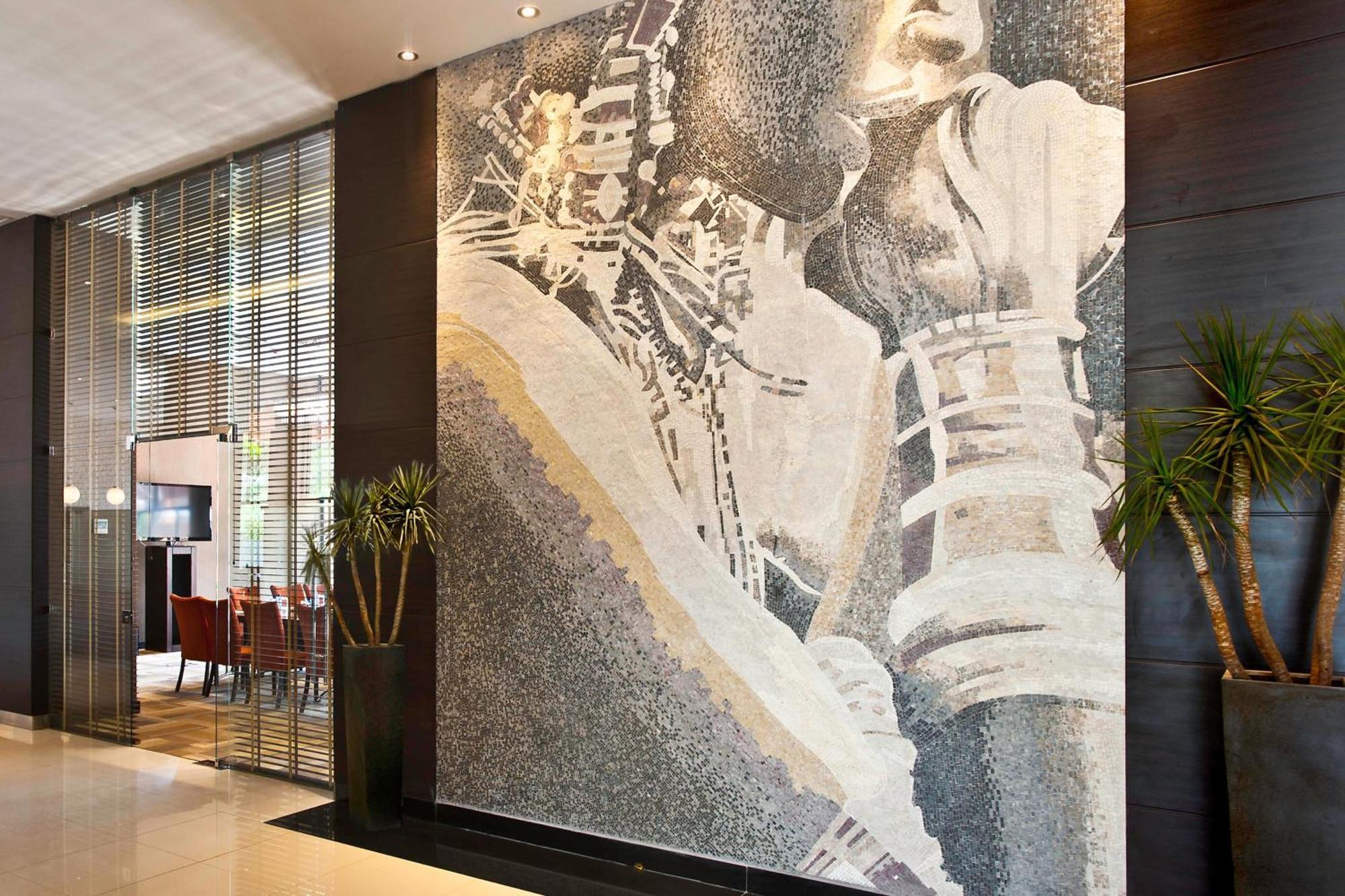 Four Points By Sheraton Nairobi Hurlingham Екстериор снимка